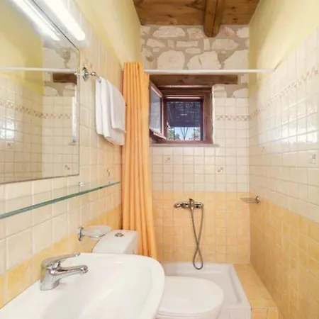 Villa Aloni *